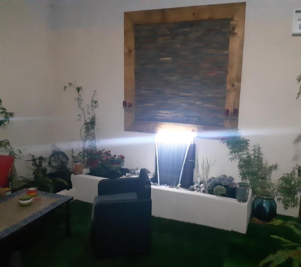 Suite Privee Bed And Breakfast Nîmes Exterior foto